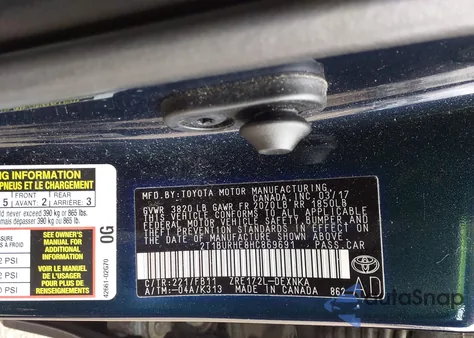 2017 Toyota Corolla Le z USA, uszkodzony, nr VIN 2T1BURHE8HC869691